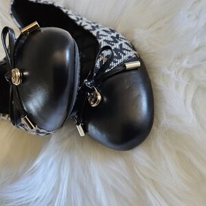 MICHAEL Michael Kors Black and Gold Flats